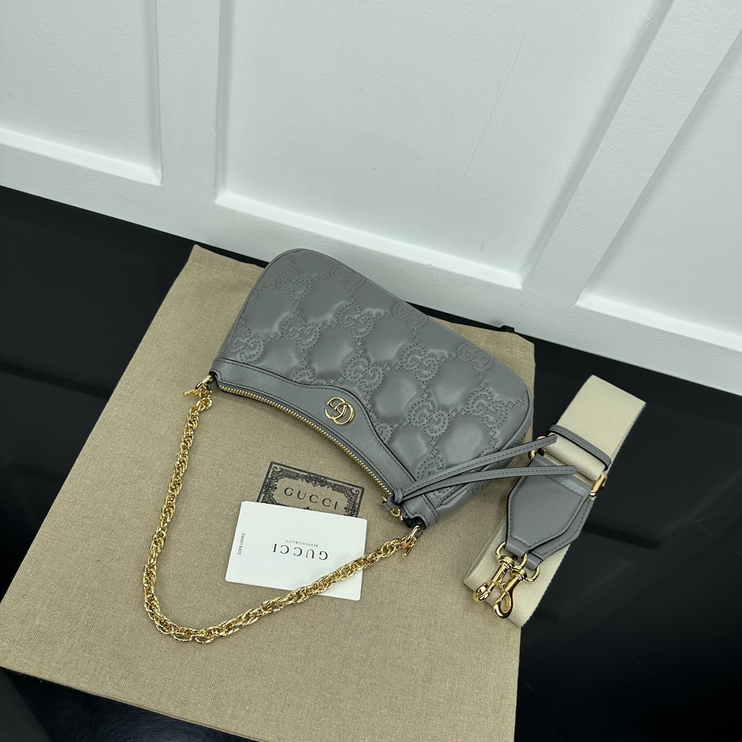 Gucci Hobo Bags